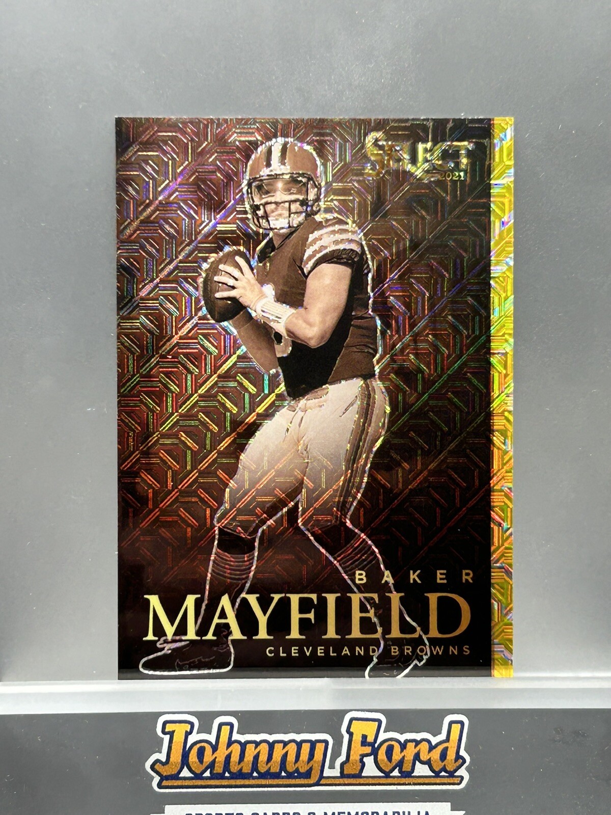 2021 Select #AS-11 Baker Mayfield Artistic Selections Gold Mojo Prizm 08/10