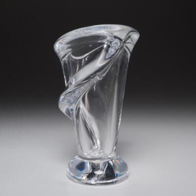 Vannes Le Chatel Vase France Crystal Art Glass Calla Lily Shape 7''h