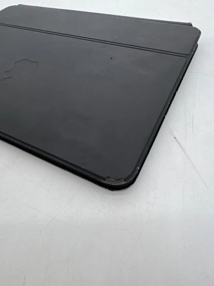 Teclado mágico original Apple A2261 iPad Pro 11 pulgadas iPad Air 4.ª,5.ª generación - desgaste Foto 2 de 4