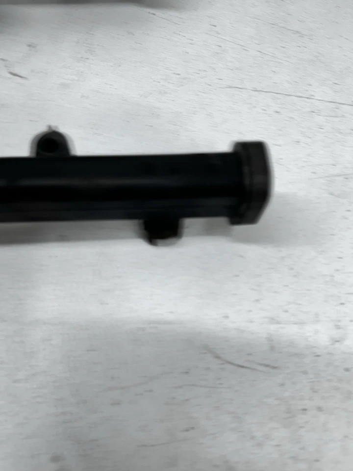 Dodge Jeep Chrysler Charger Durango 200 300 3,6 L riel de combustible 2011-2021 OEM T33 Foto 4 de 4