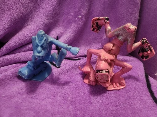 Vintage 1963 Louis Marx Nutty Mads Donald The Demon Dippy The Deep Diver Figures