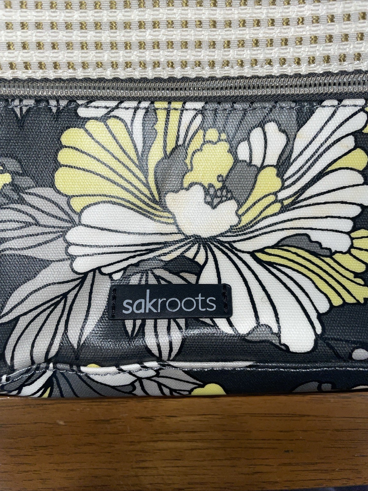 SAKROOTS Artist Circle Basic 3 Zip Crossbody/Shou… - image 2