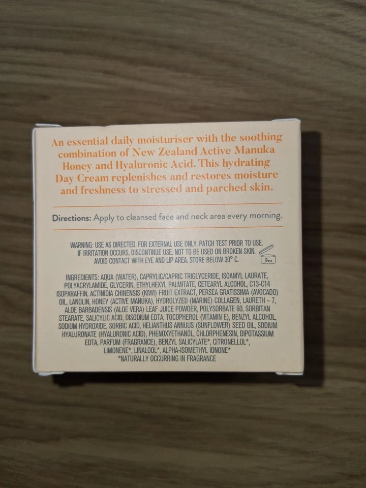 LANOCREME New Zealand Active Manuka Honey Vitamin E& Hyaluronic Acid Day Cream - Image 3 of 4