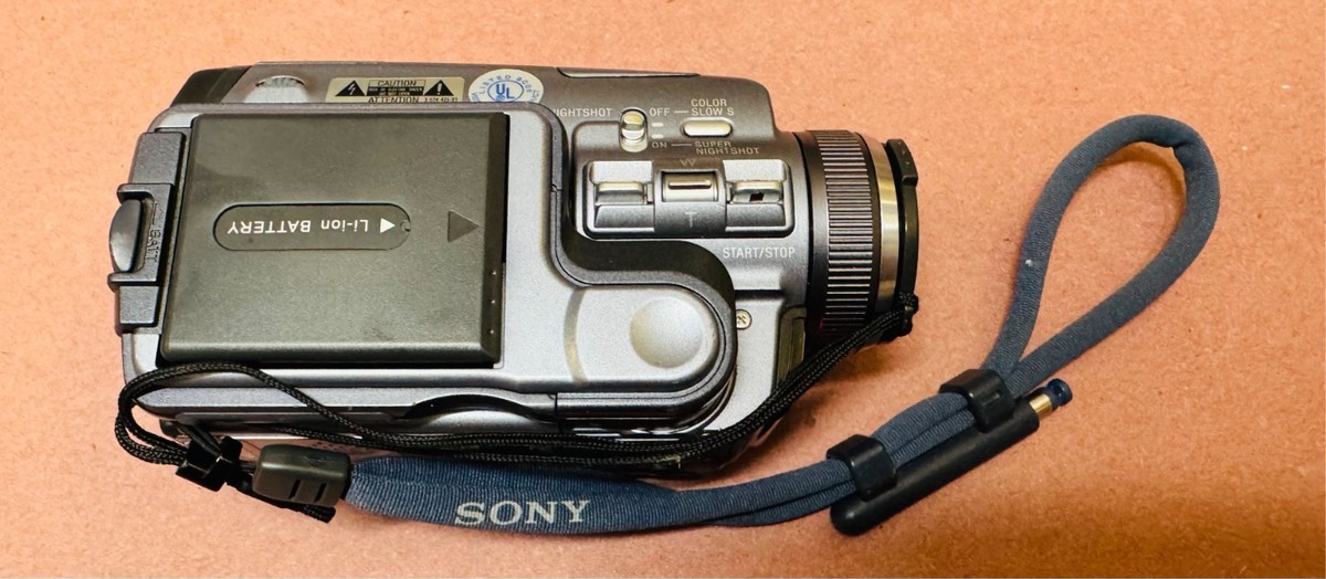 ジャンク ソニー SONY DCR-IP55 MICROMV 壊れています ジャンク ソニー SONY DCR-IP55 MICROMV 壊れています - メルカリ