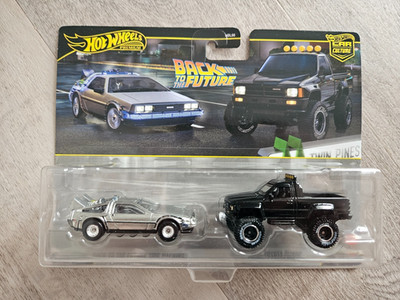 Hot Wheels Premium Back to the Future 2er-Set DeLorean/Toyota Hilux NEU OVP