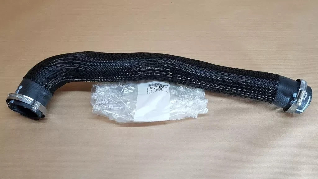 Durite tuyau d'air original 9807540580 pour Citroen Jumpy IV 2.0 HDI