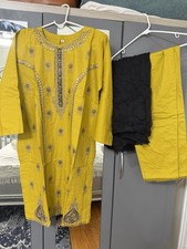 Pakistani Dresses Salwar Kameez
