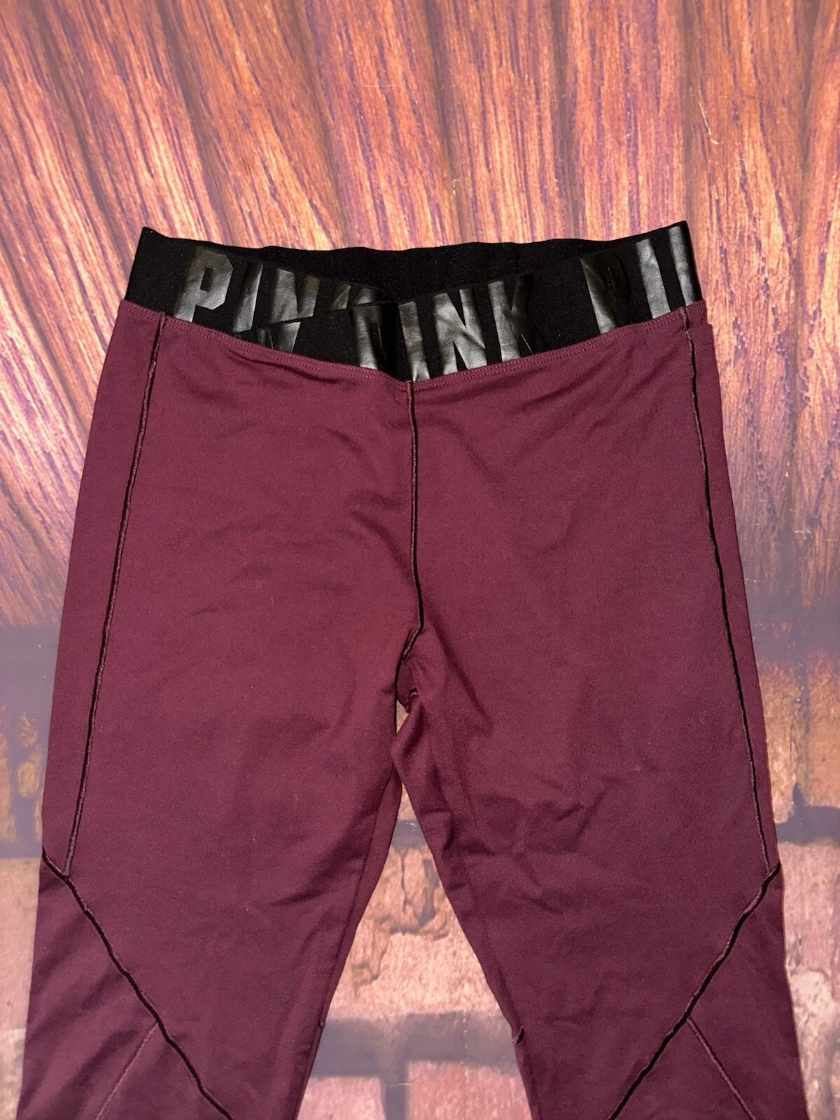 victoria-secret-vs ultimate mesh logo leggings