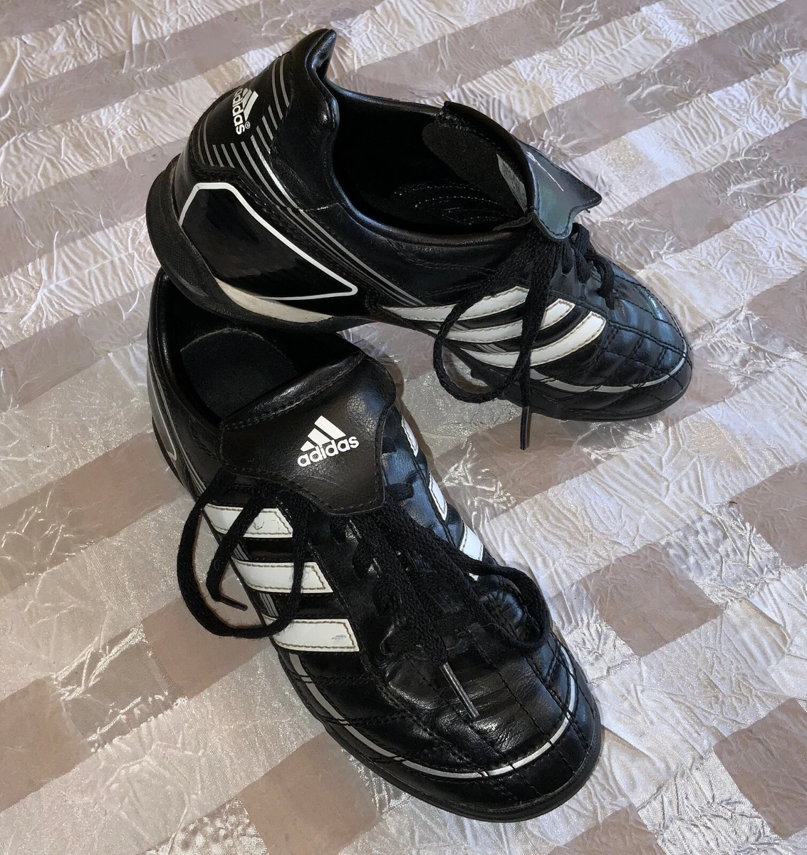 Cambiable Banco Haiku EC Sz 4.5 Youth Adidas Puntero VI Indoor Soccer Turf Shoes Arena Cleats Black | eBay Cambiable Banco Haiku EC Sz 4.5 Youth Adidas Puntero VI Indoor Soccer Turf Shoes Arena Cleats Black | eBay