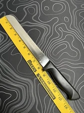 J.A. Henckels International Ever Sharp Pro 8" Bread Knife. Serrated Edge