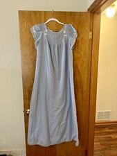 Natori Embroidered Nightgown Neiman Marcus Women's Vintage Light Blue FLAW