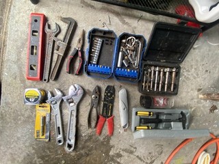 Lot Of Miscellaneous Tools Used Good Condition
