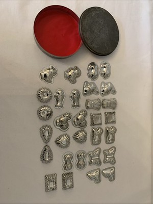 Vintage Aluminium Schokoladenformen verschiedene Bauernhaus Formen 30 Stück Set
