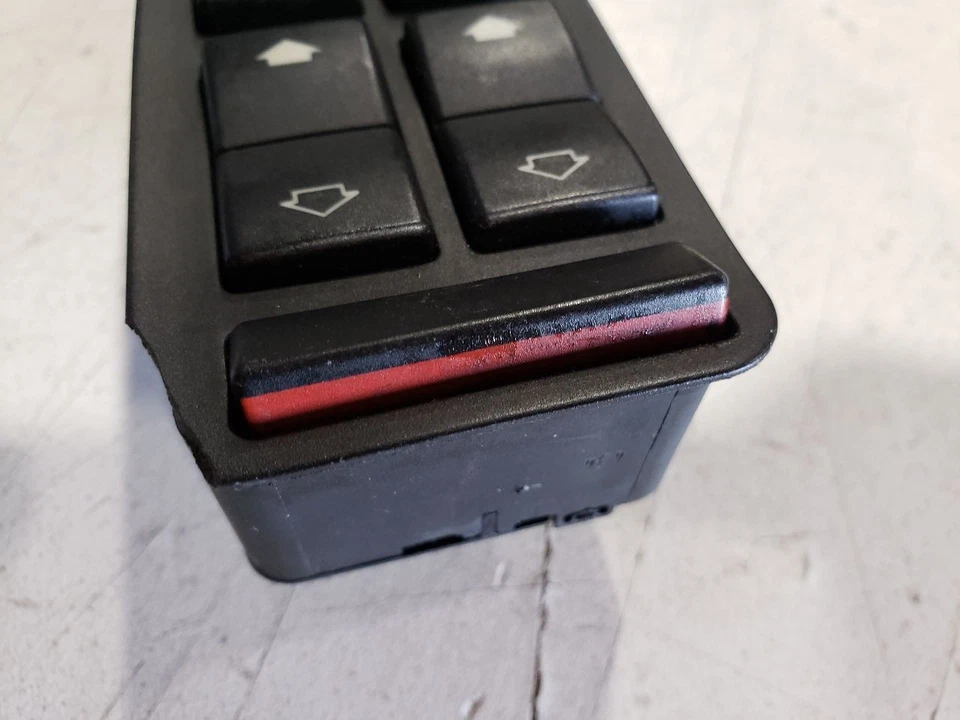 Interruptor de ventana principal del lado del conductor - BMW 740I E38 1995 especificaciones europeas automático - OEM Foto 4 de 4