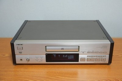 SONY CDP-555ESJ Compact Disc Player Direct Digital Sync Tested JP ZH0GS03 14.0