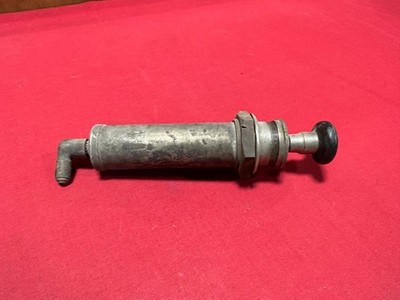 VINTAGE ANTIQUE FUEL TANK PRESSURE DASH HAND PUMP SCTA