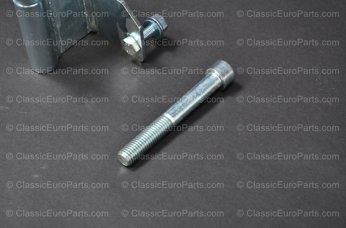 BMW E30 Oem Plastic Bumper Rear Shock Mount Set Left & Right