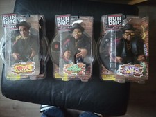 Detailed Guide to Rap and Hip Hop Collectibles 49