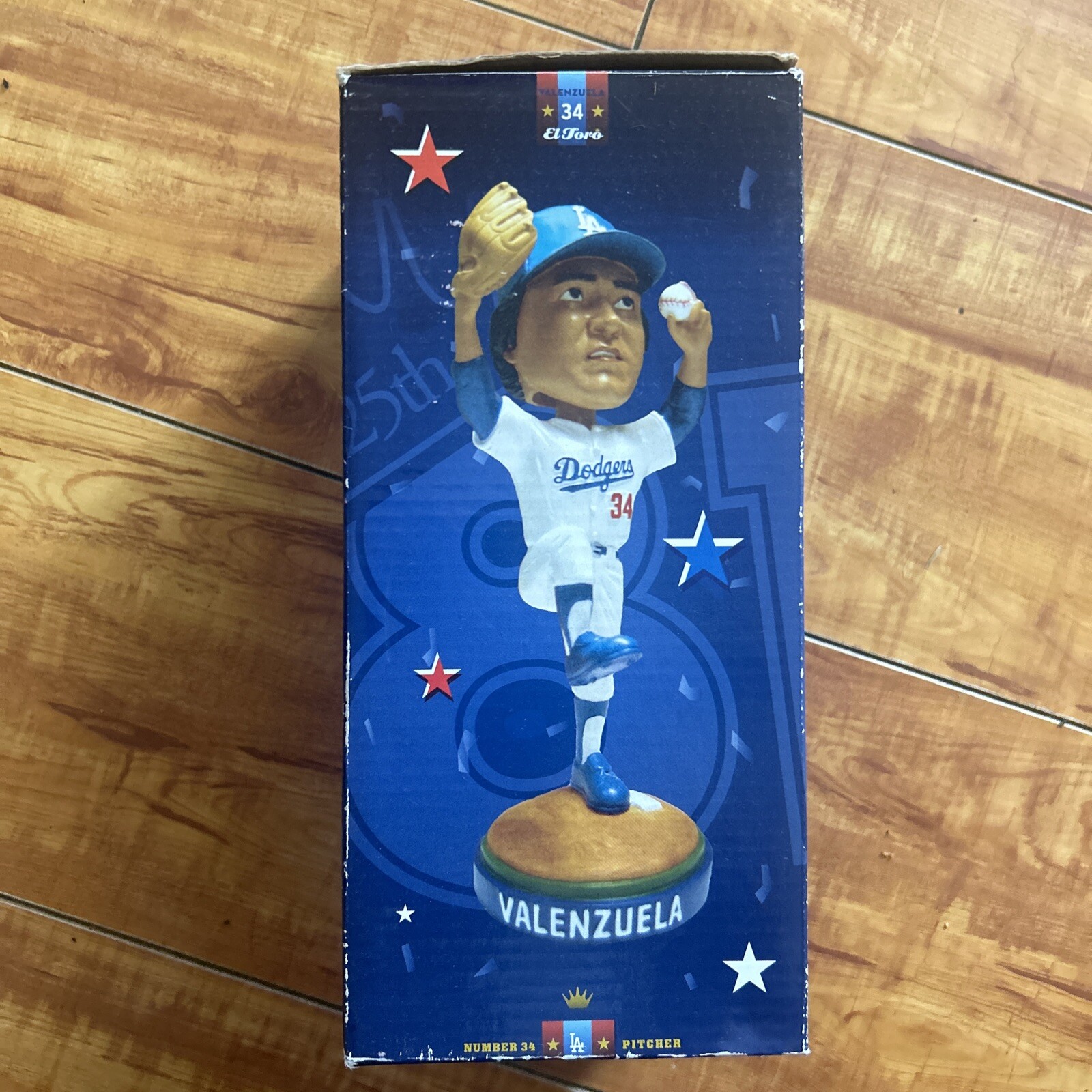 New Los Angeles Dodgers 2015 Fernando Valenzuela SGA bobblehead NIB 9/16/2015
