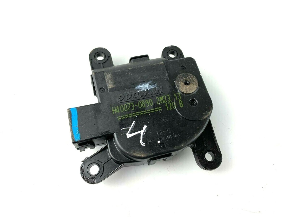 K*Y様 2007PCHANEL クロス型ブローチ A35132Y02018 K*Y様 2007PCHANEL クロス型ブローチ A35132Y02018