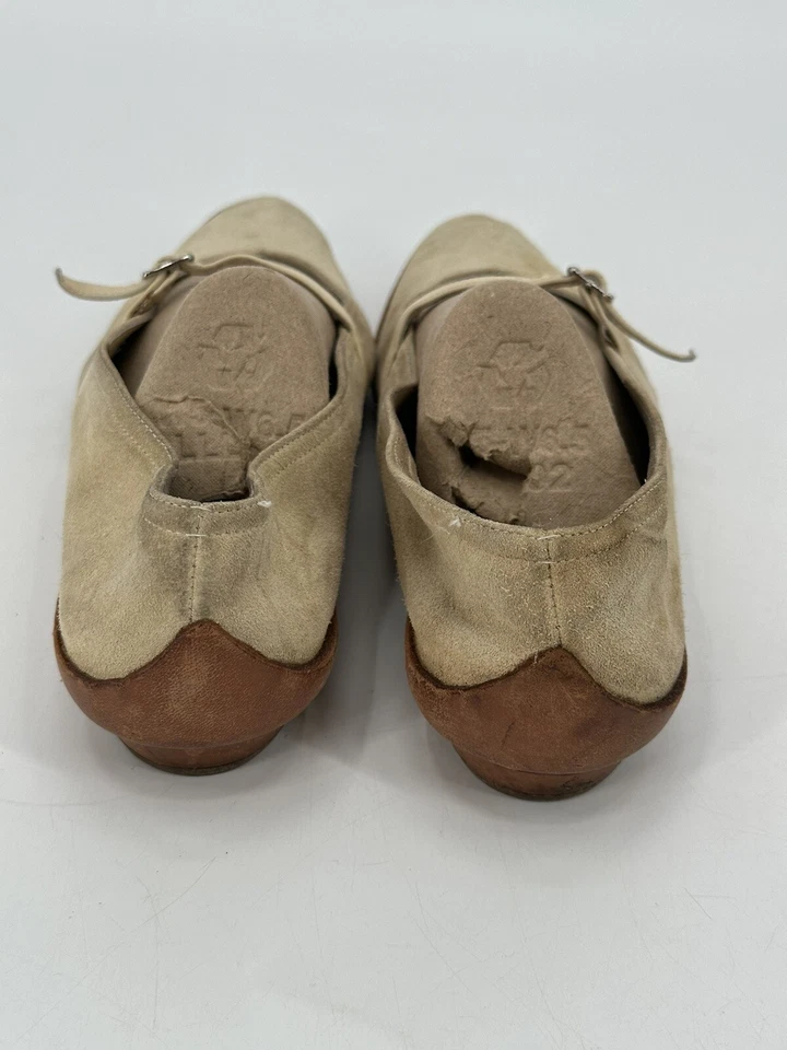 Salvatore Ferragamo AUDREY Hueso Gamuza Cuero de becerro Mary Jane Pisos Talla 7 2A Foto 3 de 4