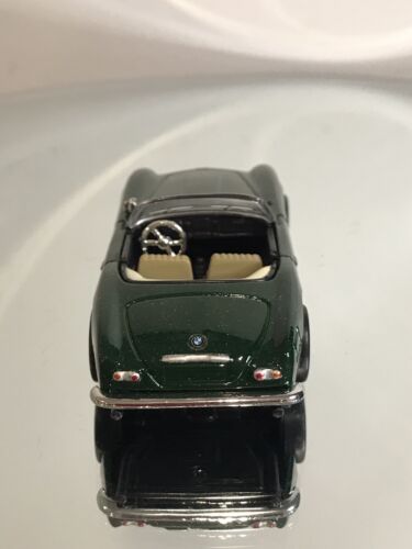 New Ray BMW 507 City Cruiser Collection 1/43 Scale Die Cast Dark Green - Picture 5 of 9