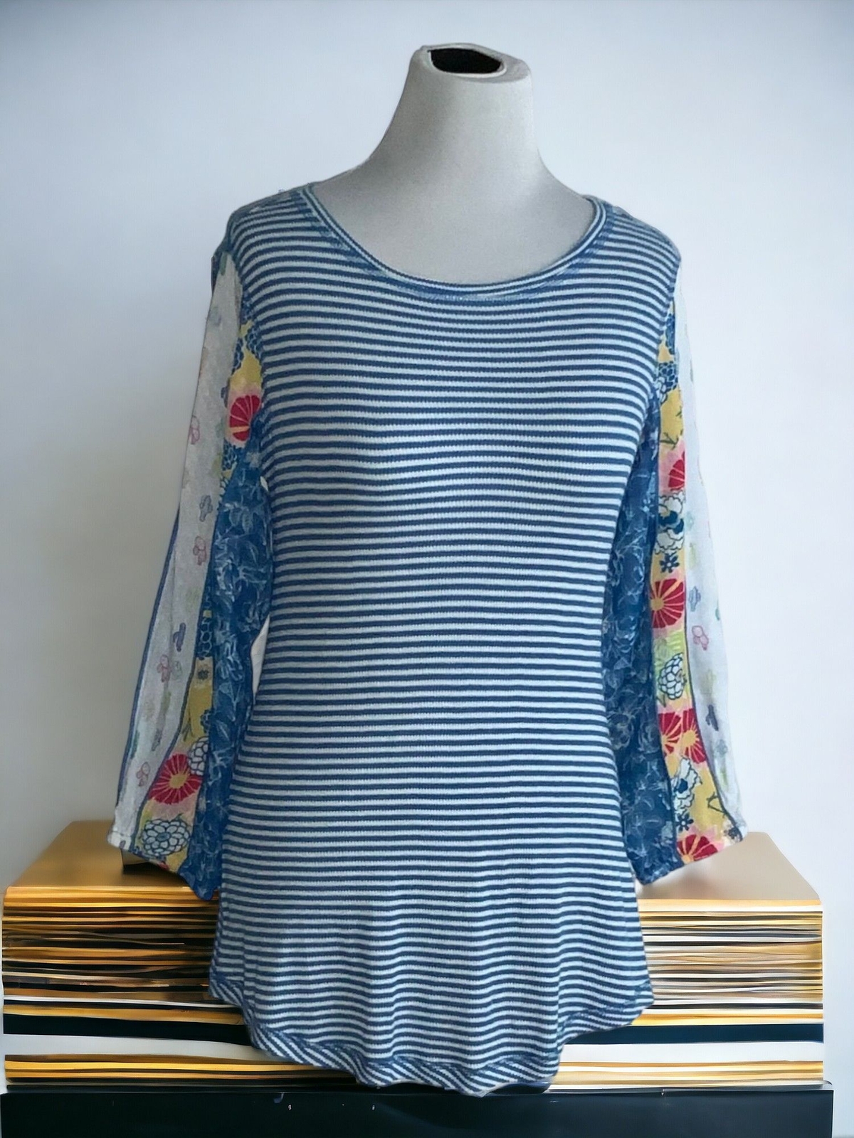 Multiples blue white stripe statement quarter sle… - image 2