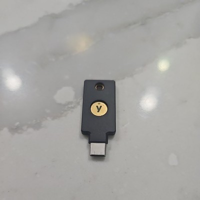 Yubico YubiKey  5C NFC Security Key (Y335)
