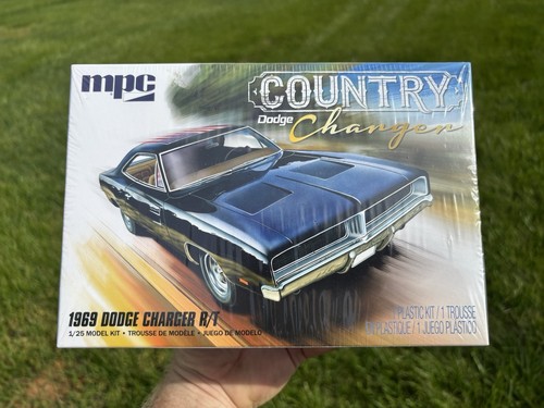 Vintage *Sealed* MPC, 1969 Dodge Charger R/T, Plastic Model, 1/25 Scale