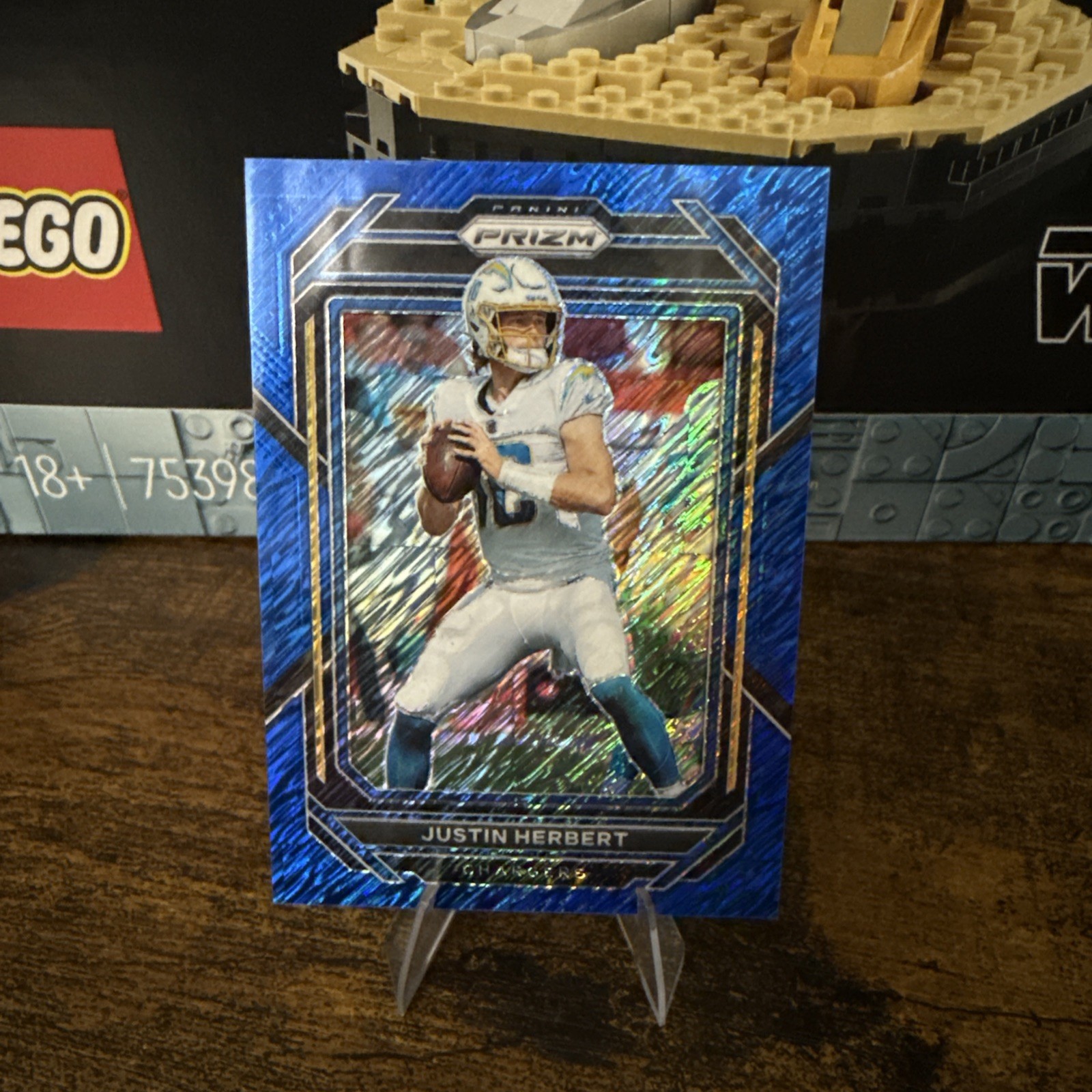 2022 Panini Prizm - Justin Herbert #149 Blue Shimmer Prizm /25
