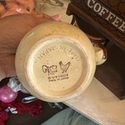 Enesco Country Road Chicken 1979 Ceramic Coffee Set of 2 from Japan With Stand — photo 5