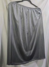 Vassarette Single Seam Half Slip 2XL Black With Slit Waist 32"-40" L 27"