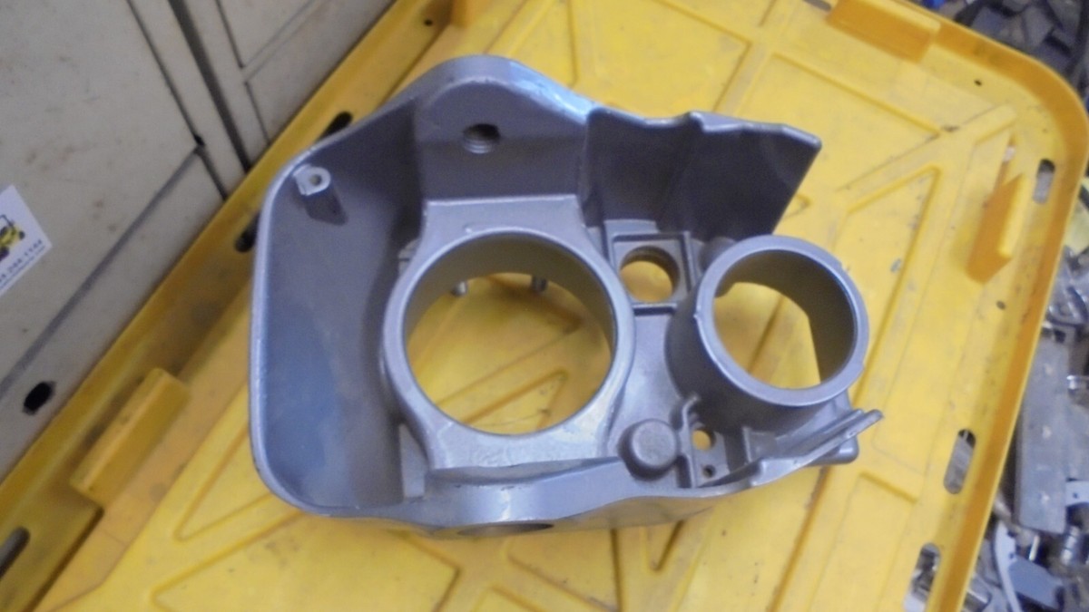 Volvo Penta SX Gimbal Bell Transom Housing 3857974 Cobra for