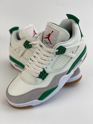 Air Jordan Nike SB x Air Jordan 4 Retro SP 'Pine Green' DR5415-103