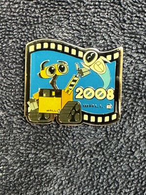 Japan 2016 Pixar Feature Animation Collection 2008 Film Strip Pin Wall-e & Eve