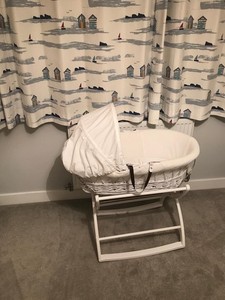 izziwotnot moses basket