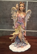 Christine Haworth Angel Whispers Collectable Figurine To Bright Seraphim *damage