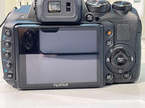 Fujifilm FinePix HS20EXR Digitalkamera - Bild 10 von 14