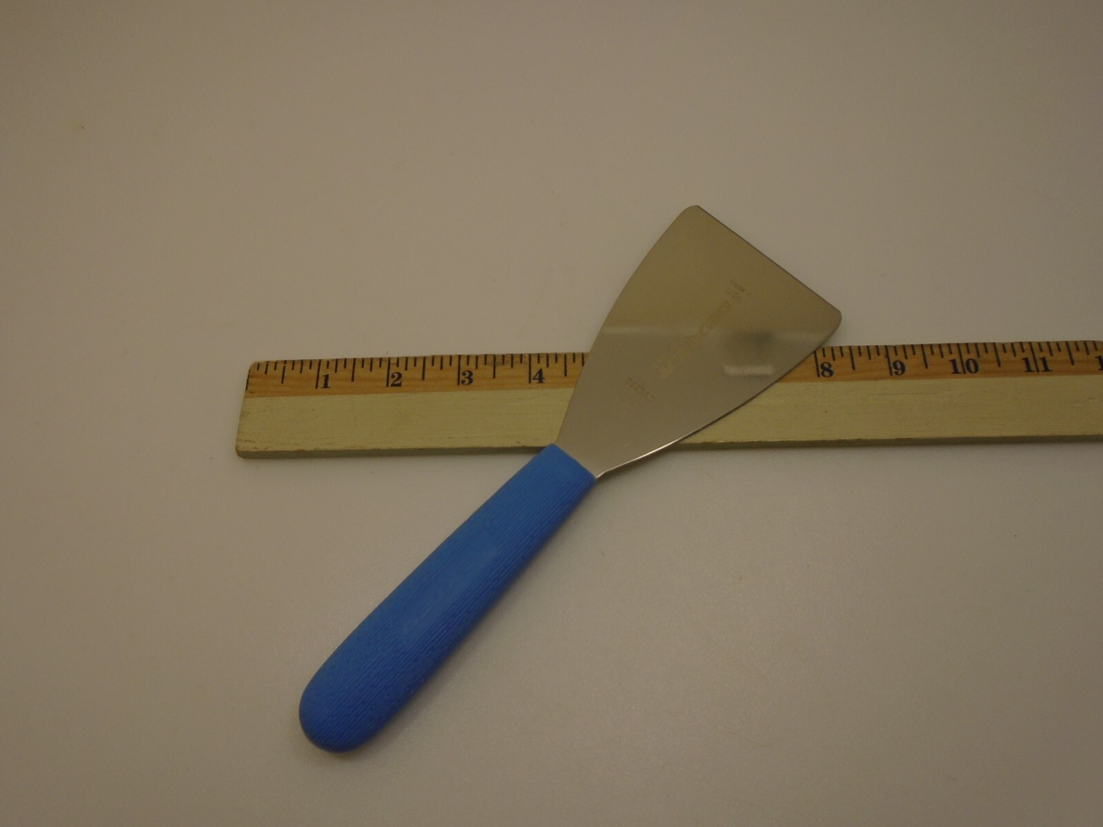 Dexter Russell USA Stiff Stainless Pot Pan Scraper 3" Angle Blade Lt Blue S290RC