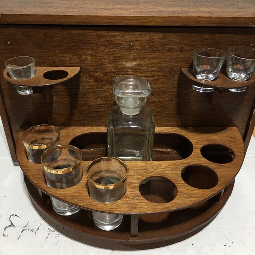 Vintage Antique Faux Book Shelf Solid wood Hidden Bar Glass Decanter Liquor - Picture 4 of 12