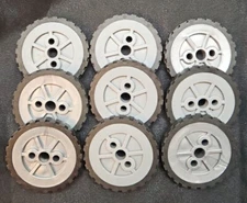 9 Knex Wheels Small Tires 1.75" Gray/Silver Hubs Pulleys K'nex Parts Lot 1 3/4"
