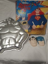 1977 Wilton Superman Super Hero Cake Pan 502 1212 With Masks See Description