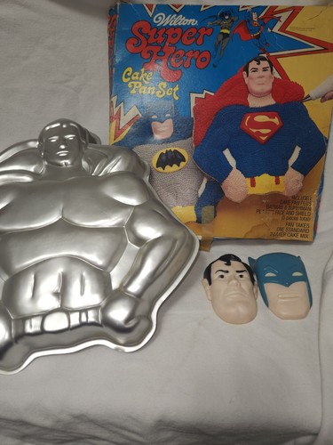 1977 Wilton Superman Super Hero Cake Pan 502 1212 With Masks See Description