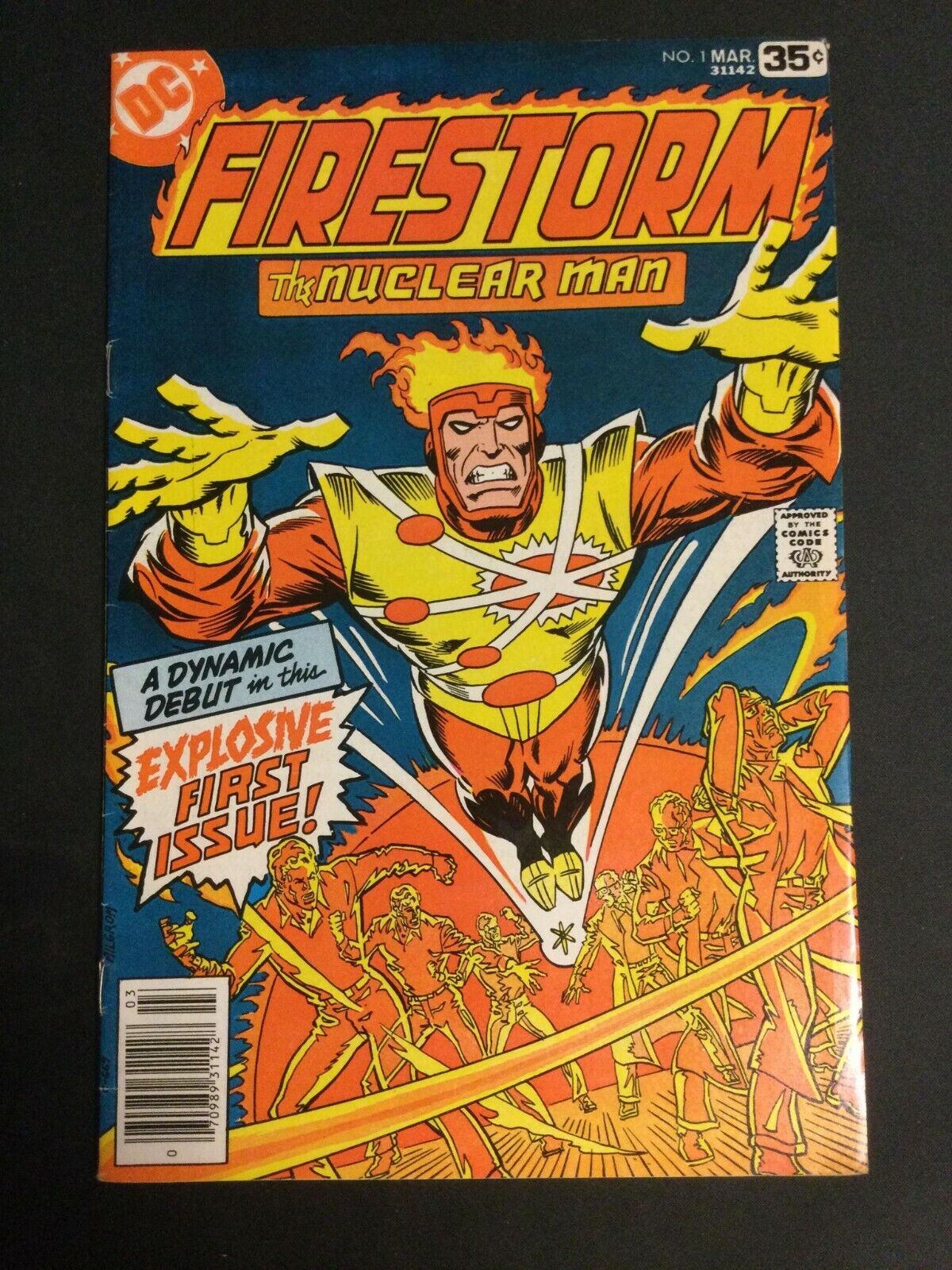 FIRESTORM THE NUCLEAR MAN DC Comics 1ST APPEARANCE FIRESTORM #1 1978