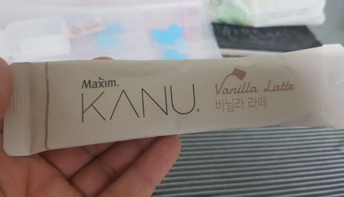Maxim KANU Nuova Edizione Miscela Caffè Istantaneo Latte Tiramisù 24/Vaniglia 24/Decaffeinato 30T - Foto 7 di 15