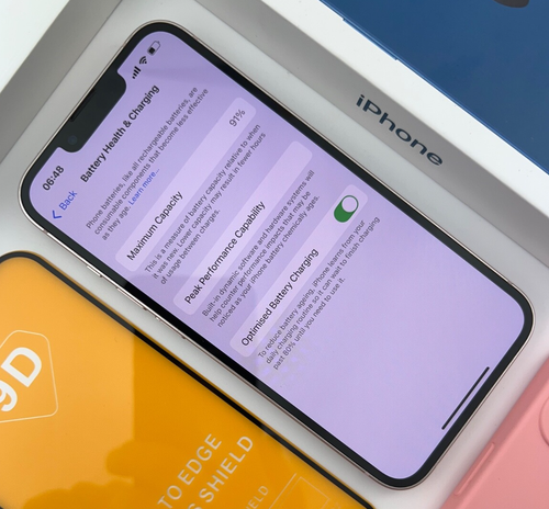 Apple iPhone 13 Pink (Unlocked) 91% Battery Health - OUTSTANDING CONDITION! - Afbeelding 4 van 13