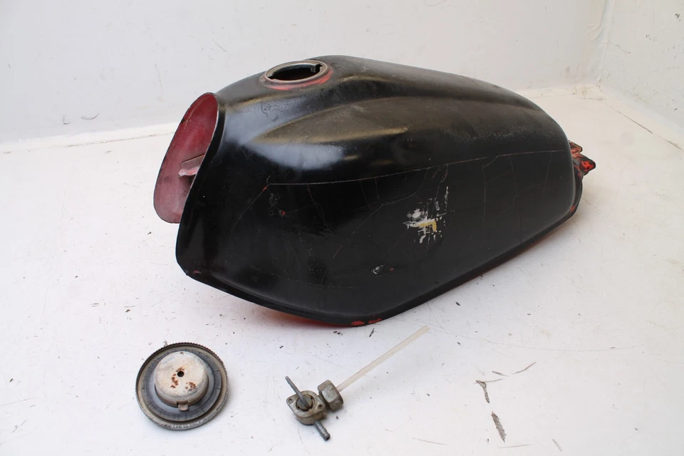 Honda XL125 XL125s 1979 OEM 17520-437-000ZB tanque de combustible de gasolina - abolladuras y óxido Foto 2 de 4