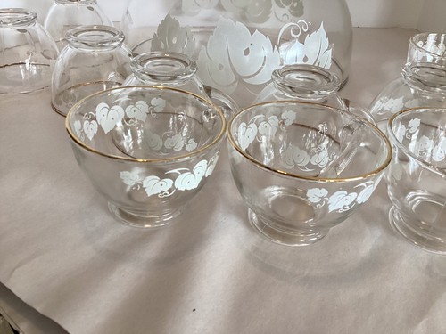 Vintage Punch Bowl W/ 10 Cups Anchor Hocking- 76 Grape Clear 11 pcs. - Picture 12 of 19