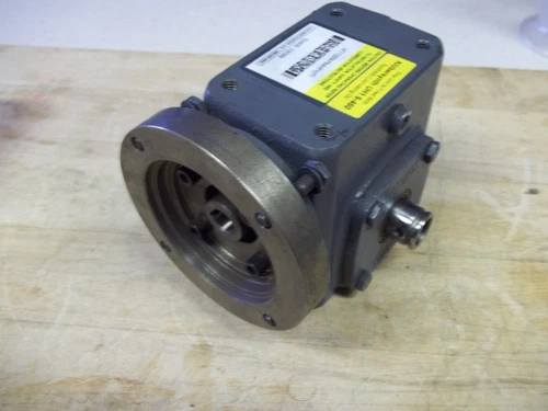 UNUSED BOSTON GEAR HF71325KPB4HP10T1 GEAR REDUCER / RATIO 25:1 