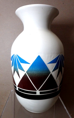 #ad Vintage NATIVE AMERICAN SIOUX Signed Red Feather Pottery Vase 9.5quot; $34.99